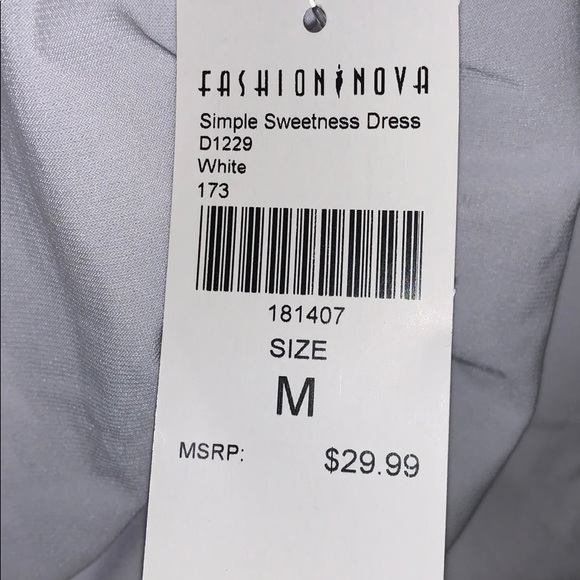 Simple Sweetness Dress - Picture 5 of 5